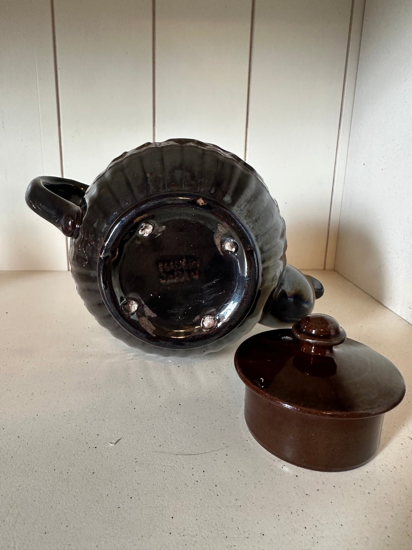 Vintage Brown Betty Style Teapot 4 Cup