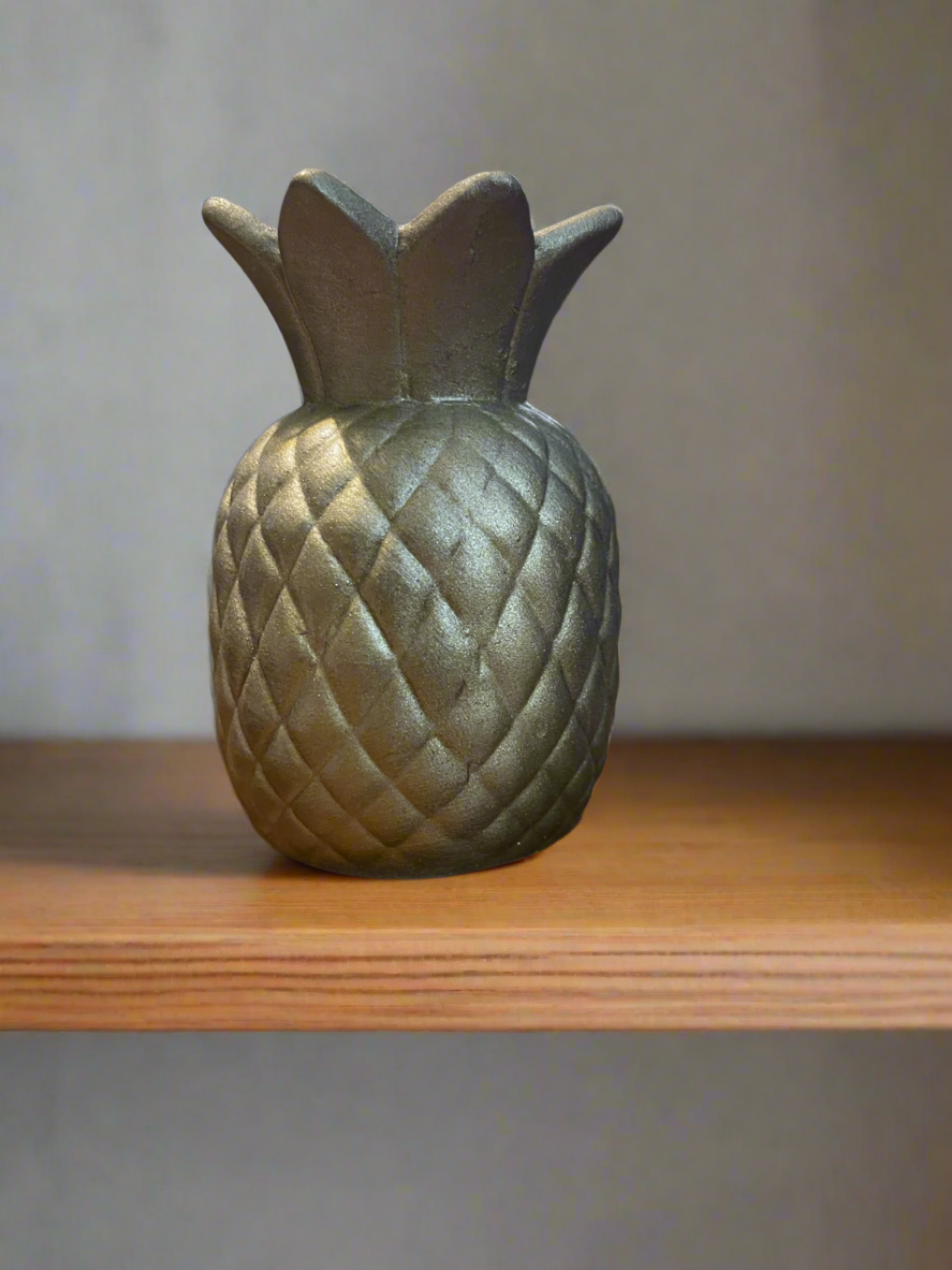 Ceramic Gold Pineapple