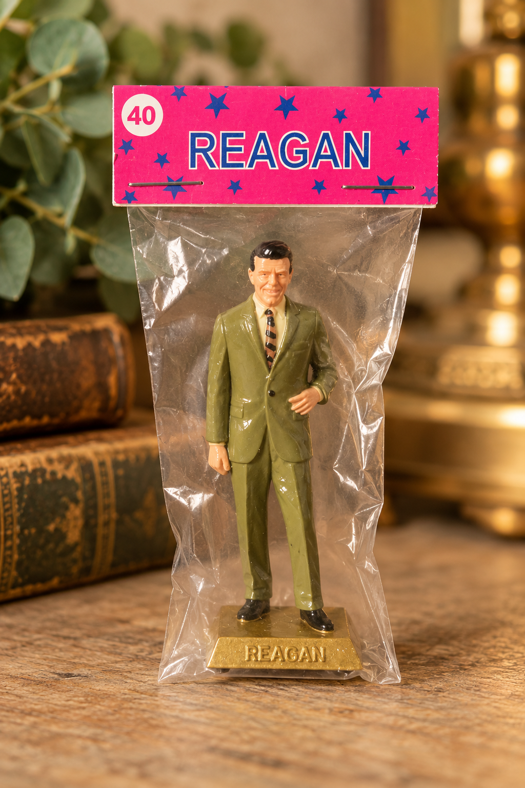 Vintage Ronald Reagan Miniature Figurine – Original Sealed Packaging – Presidential Collectible