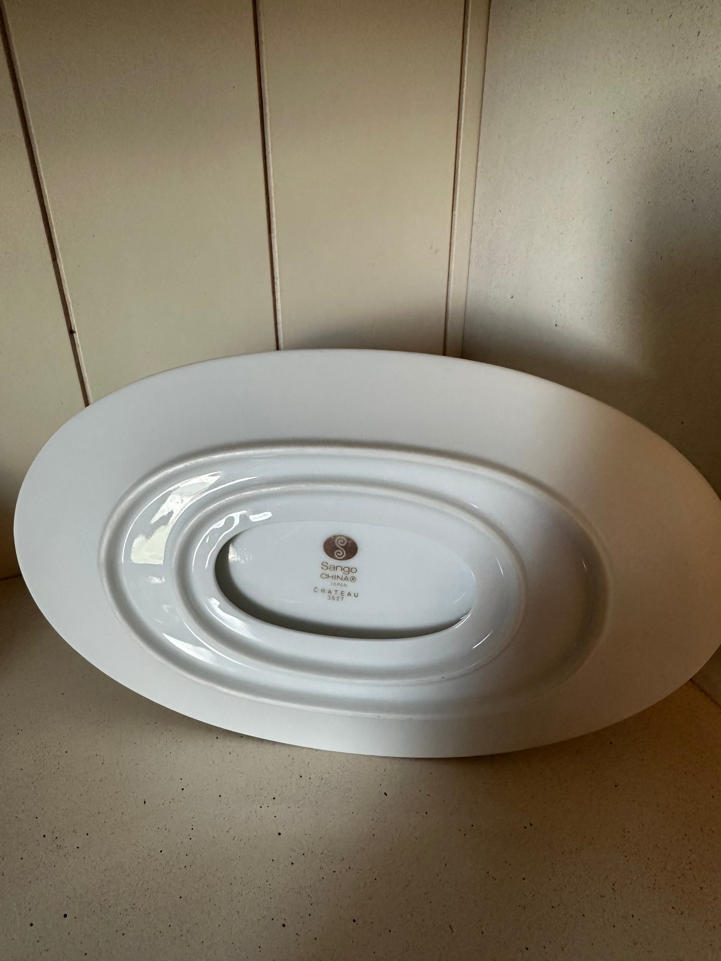 CHATEAU Gravy Boat
