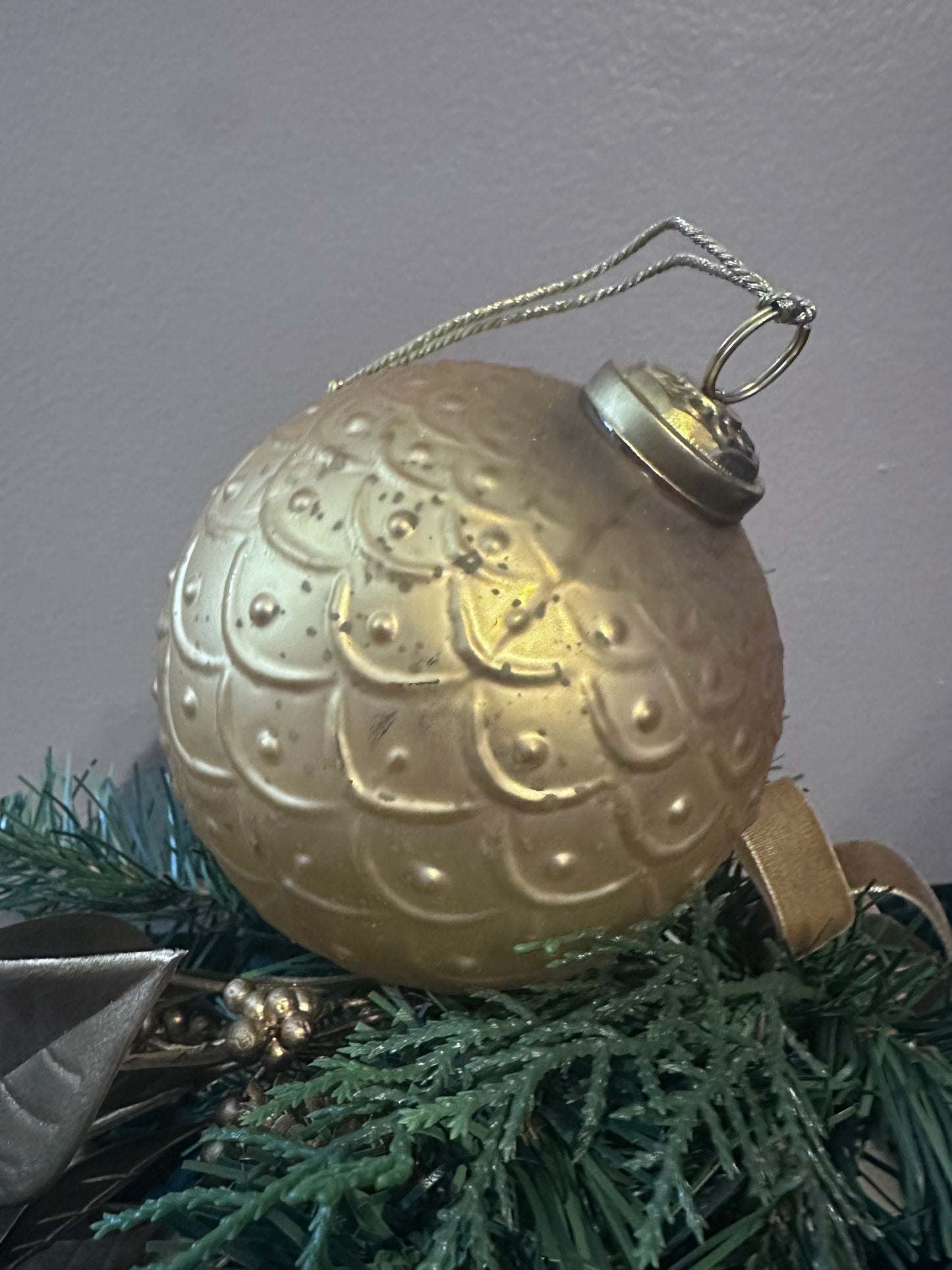 Gold Vintage
Style Bulb