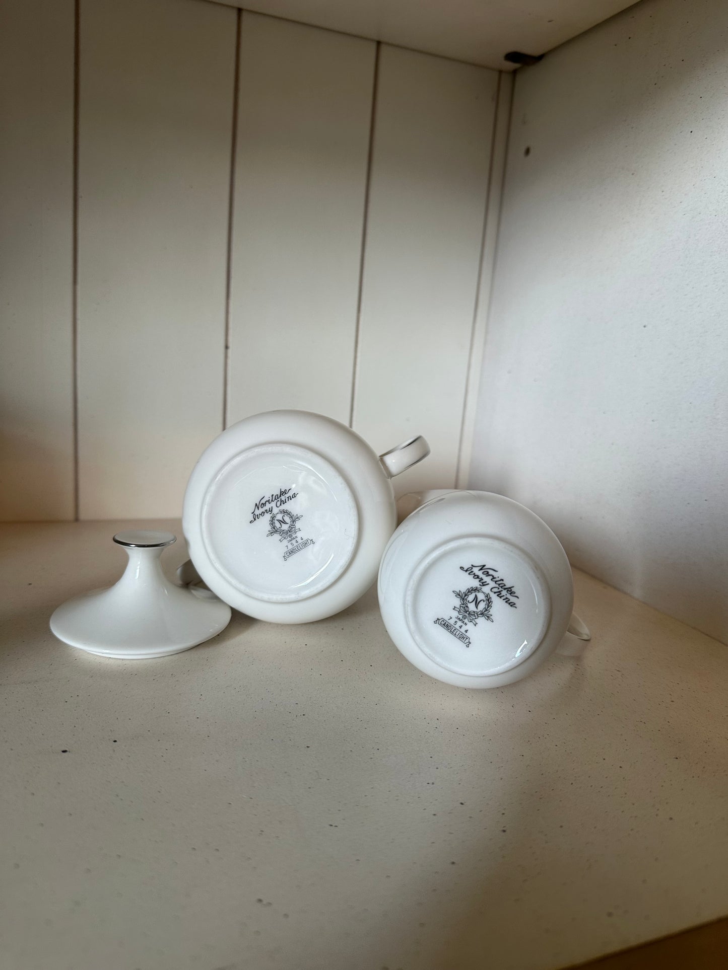 Noritake Ivory China Ambrosia Sugar and Creamer Set