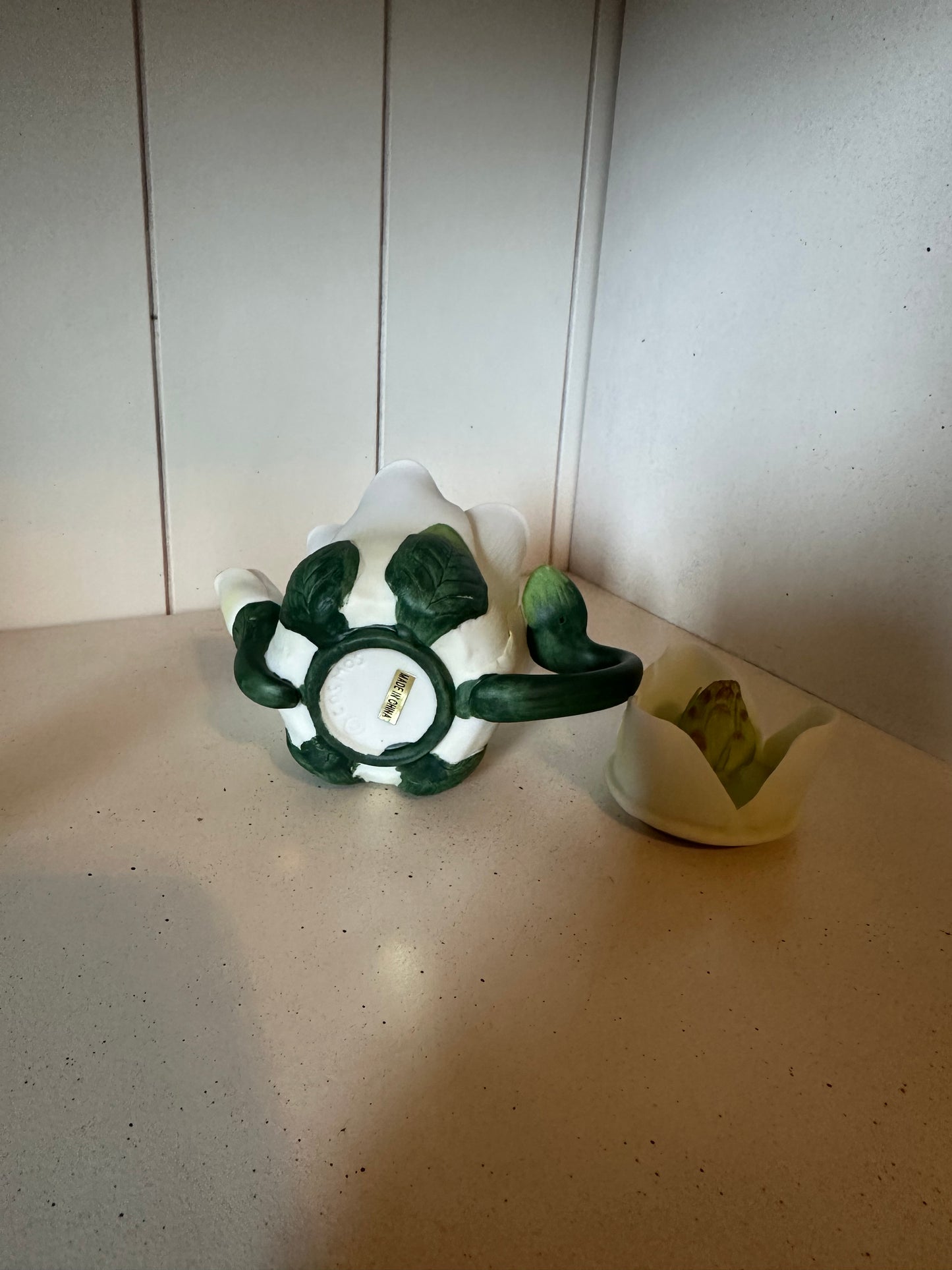 Cosmos Teapot Tea Light Candle Holder Tulip Design