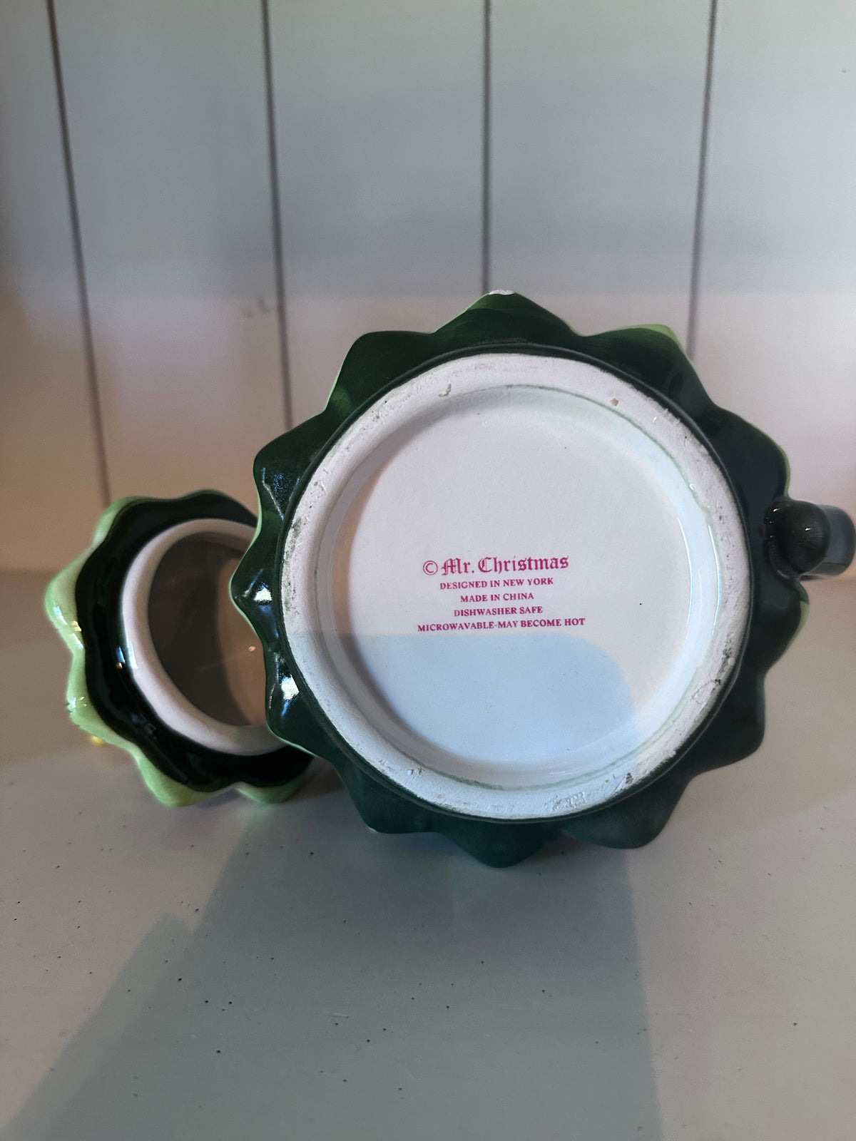 Mr. Christmas Nostalgic Tree Mug w/ Lid