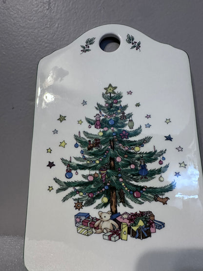 Nikko Christmastime Cheese Board