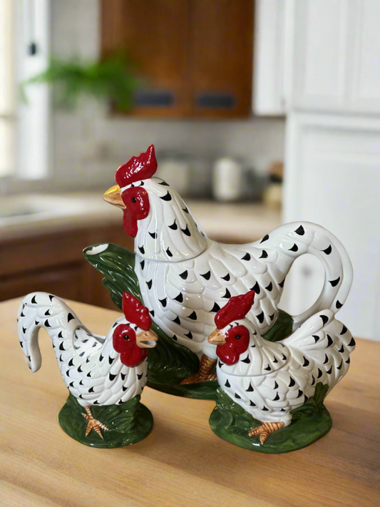 Rooster vintage Teapot