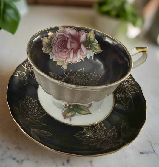 Vtg Royal Halsey Tea Cup