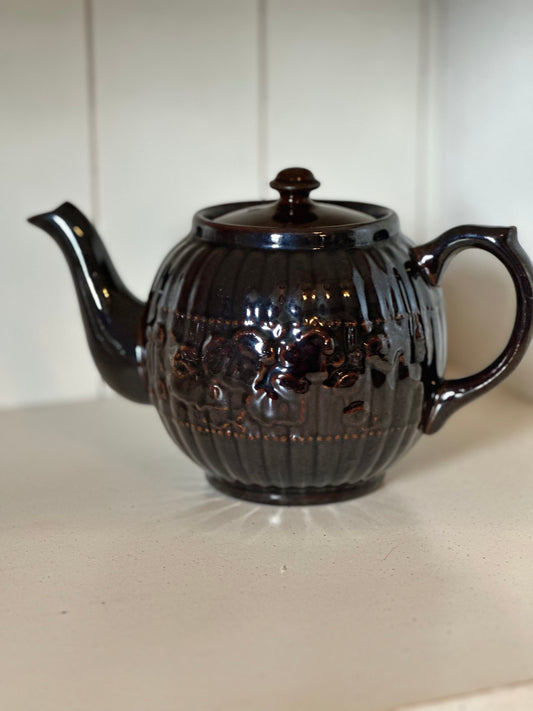 Vintage Brown Betty Style Teapot 4 Cup