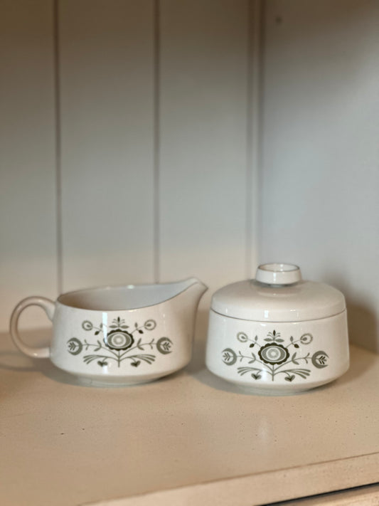 Franciscan Heritage Creamer & Lidded Sugar Bowl Set