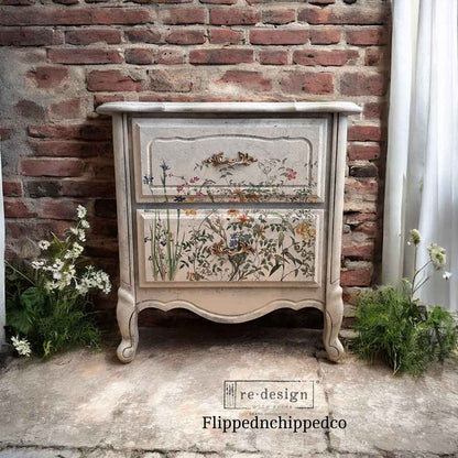 https://cdn.shopify.com/s/files/1/0536/2640/5056/files/EclatFloral1.jpg?v=1744028684