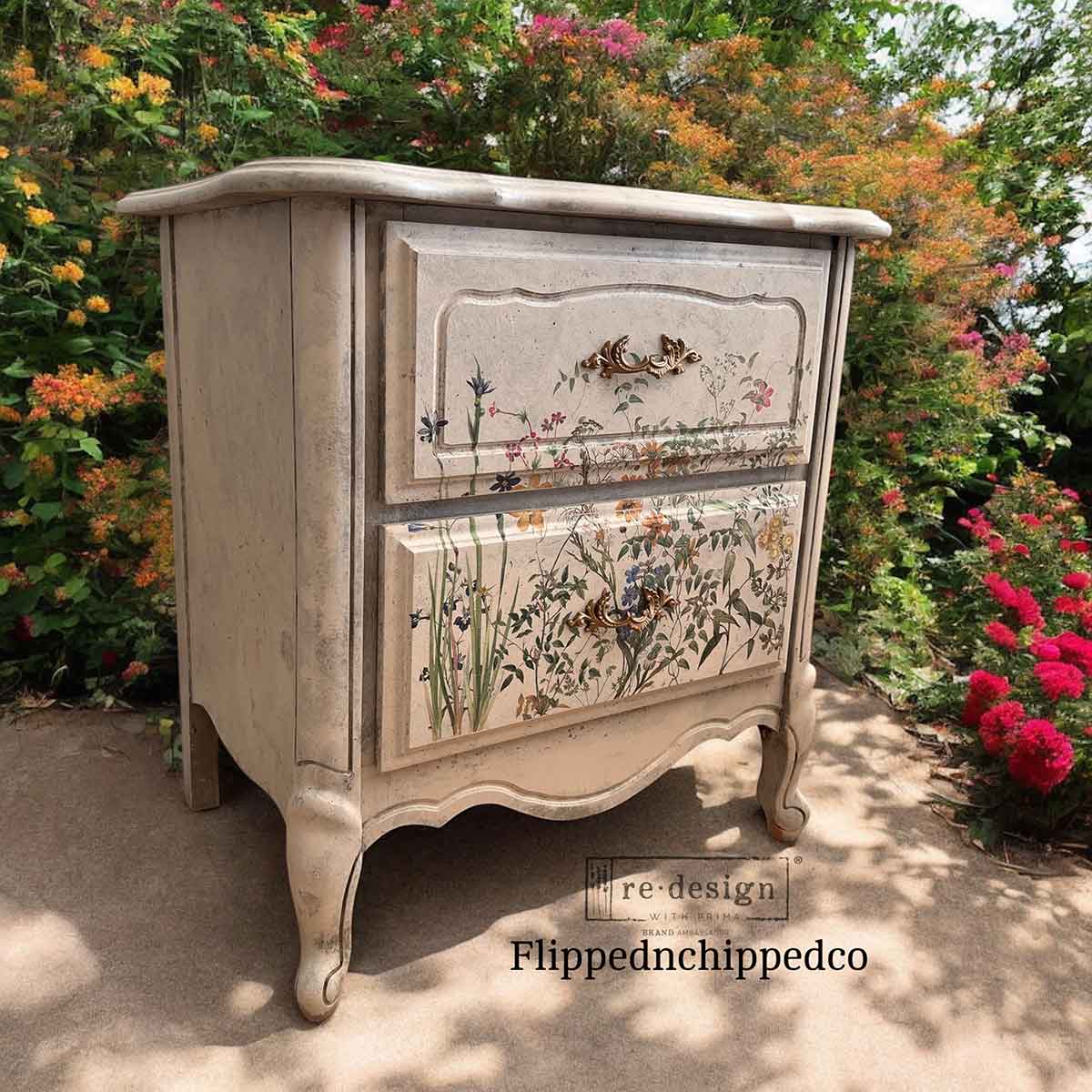 https://cdn.shopify.com/s/files/1/0536/2640/5056/files/EclatFloral2.jpg?v=1744028684