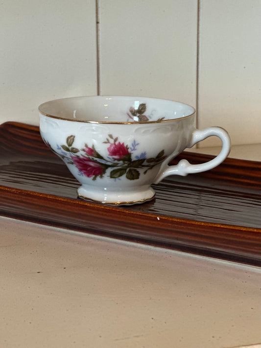 "GRANT CREST" vtg Teacup