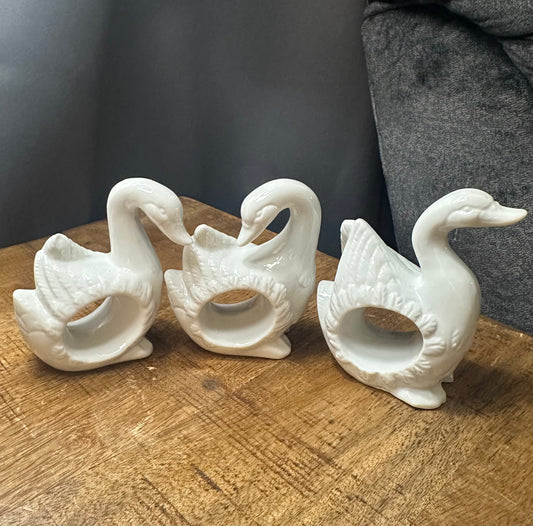 Swan Decor