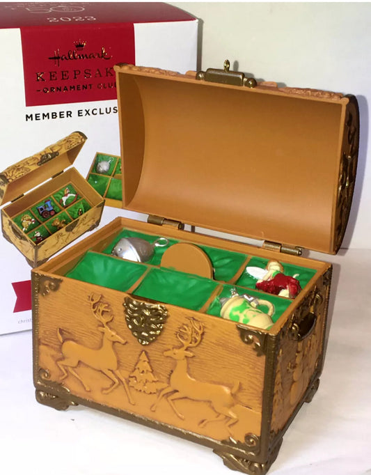 Hallmark Keepsake 2023 Santa’s Ornament Treasures