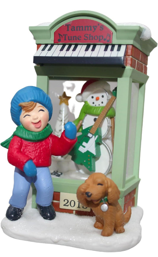 Hallmark Keepsake 2015 Christmas Window