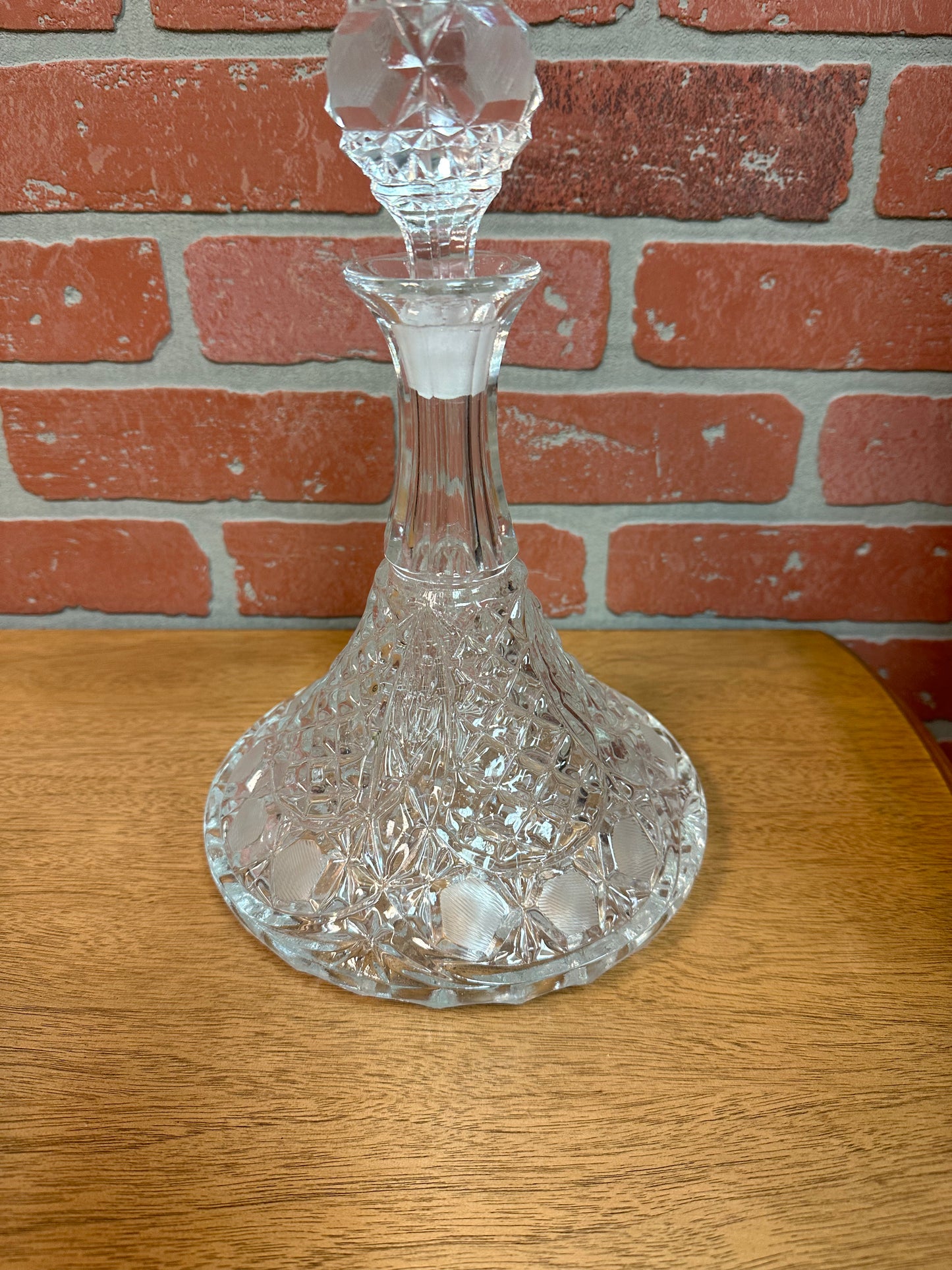Decanter (painted) w/ 4 Wine Glasses