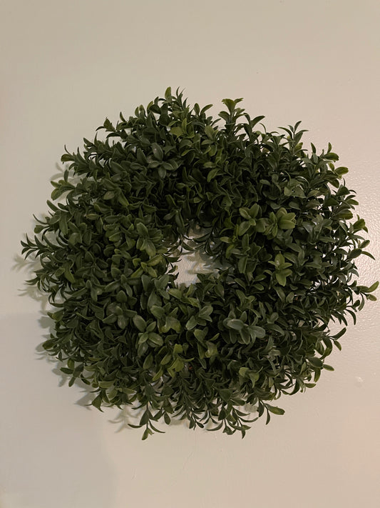 Boxwood Wreath 10”