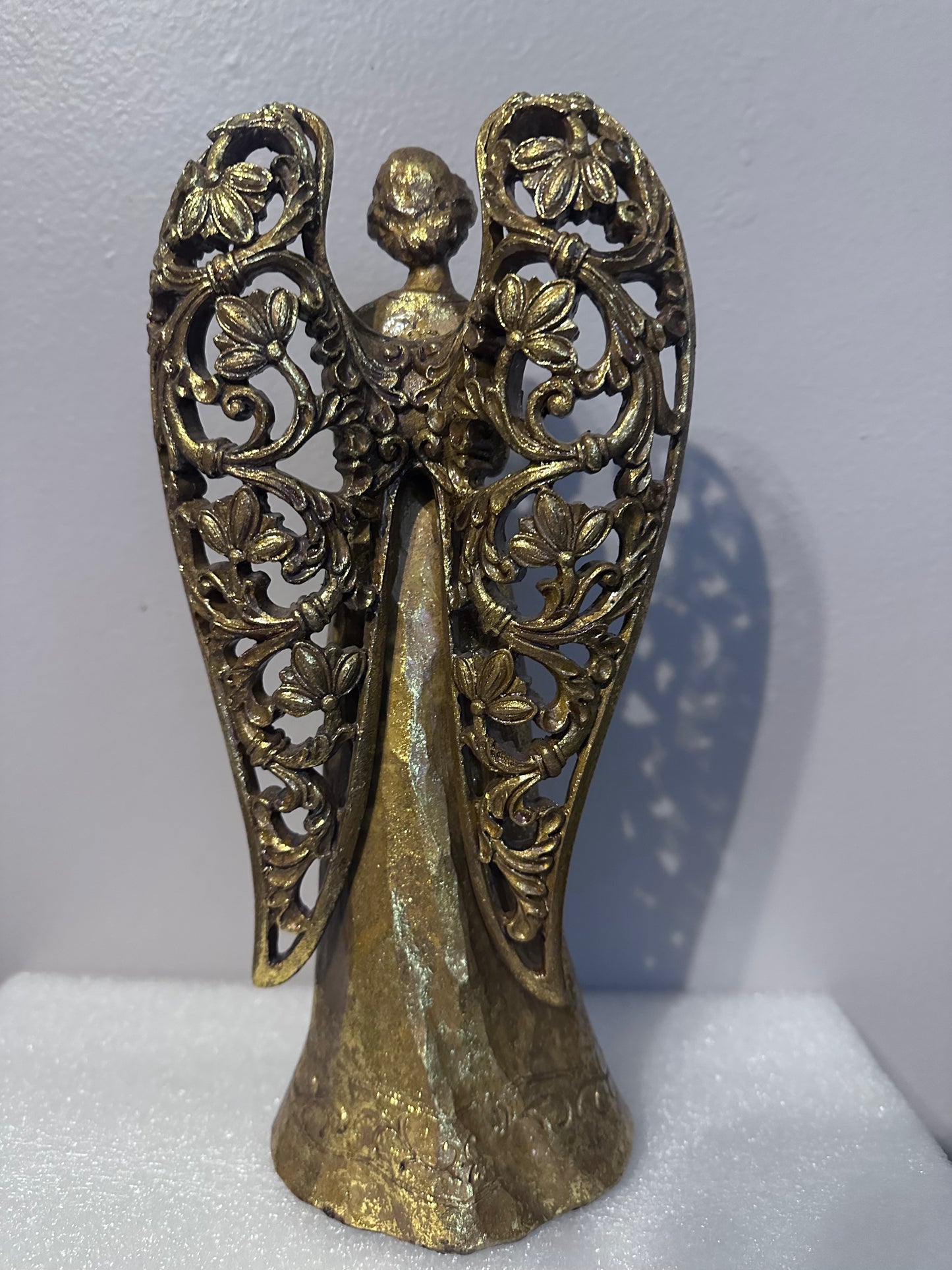 Vintage Gold Winged Angels Christmas Holiday Decor Figurine Statue