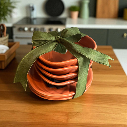 Pumpkin dishes and bowls (set of 4)