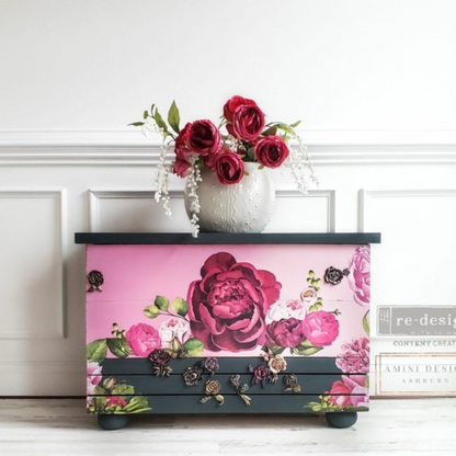 https://cdn.shopify.com/s/files/1/0536/2640/5056/files/LushFloral2.png?v=1727972797