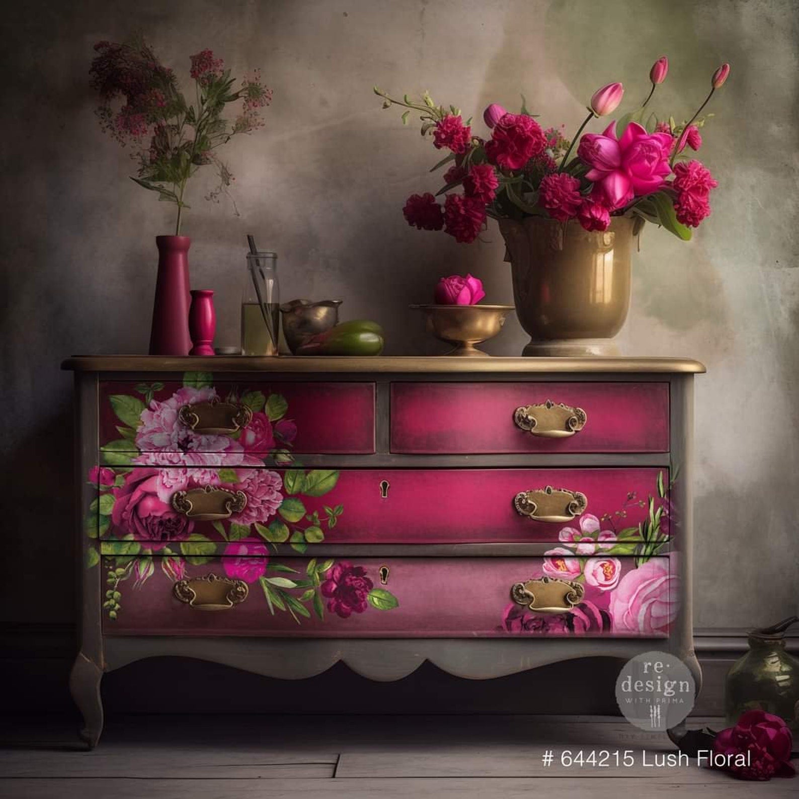 https://cdn.shopify.com/s/files/1/0536/2640/5056/files/LushFloral6.jpg?v=1727972797