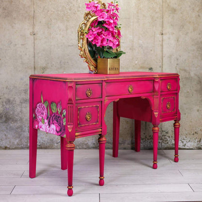https://cdn.shopify.com/s/files/1/0536/2640/5056/files/LushFloral8.jpg?v=1727972797