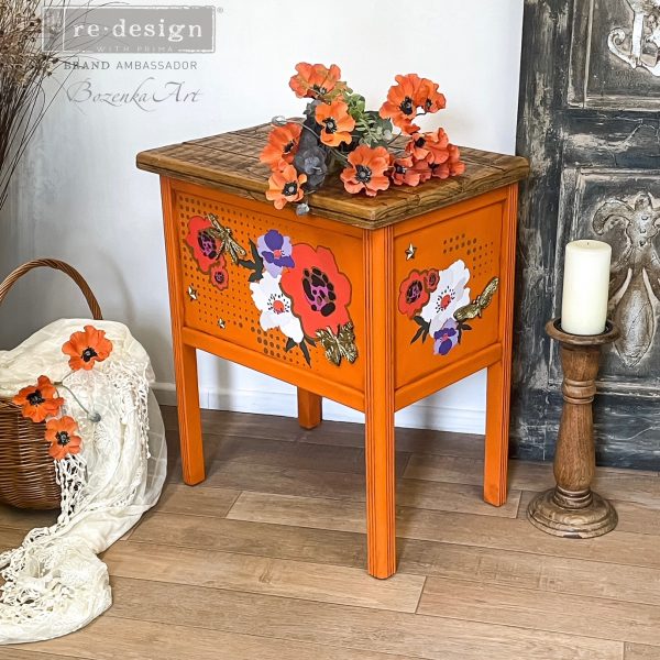 https://cdn.shopify.com/s/files/1/0536/2640/5056/files/ModernistFloral1.jpg?v=1686276574