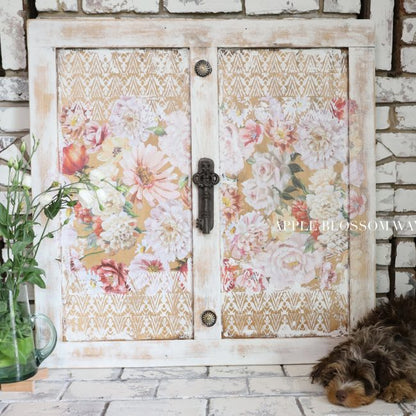 https://cdn.shopify.com/s/files/1/0536/2640/5056/products/chelsea-650x650.jpg?v=1673710231