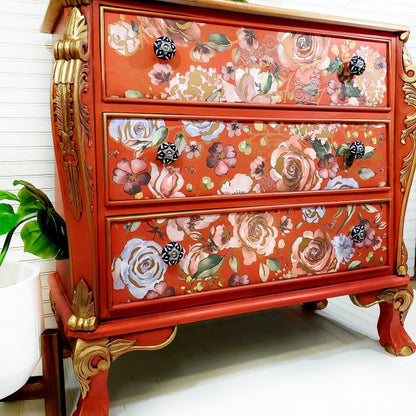 https://cdn.shopify.com/s/files/1/0536/2640/5056/products/roserouge.jpg?v=1686794094